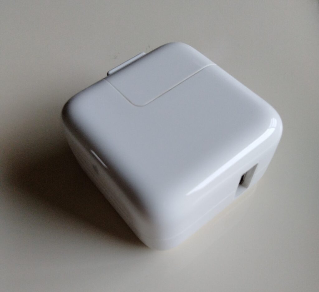 Apple純正10W/12W充電器